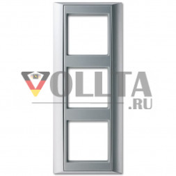 Jung AP583AL A plus рамка,3 группы, цвет: алюминевый